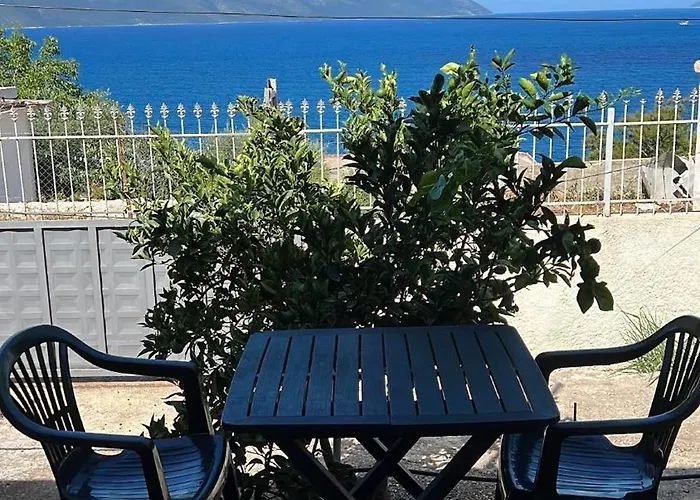 Malaj House 2 別荘 Vlorë
